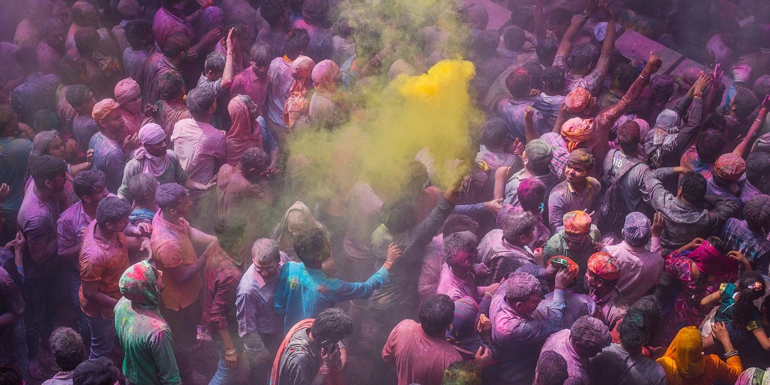 foreigners on holi in india