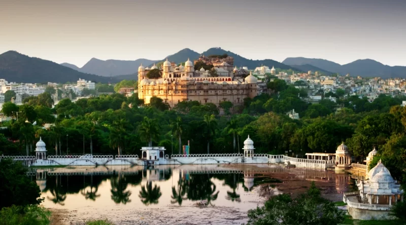 Explore 10 Best Places To Visit in Udaipur - Turban Adventures