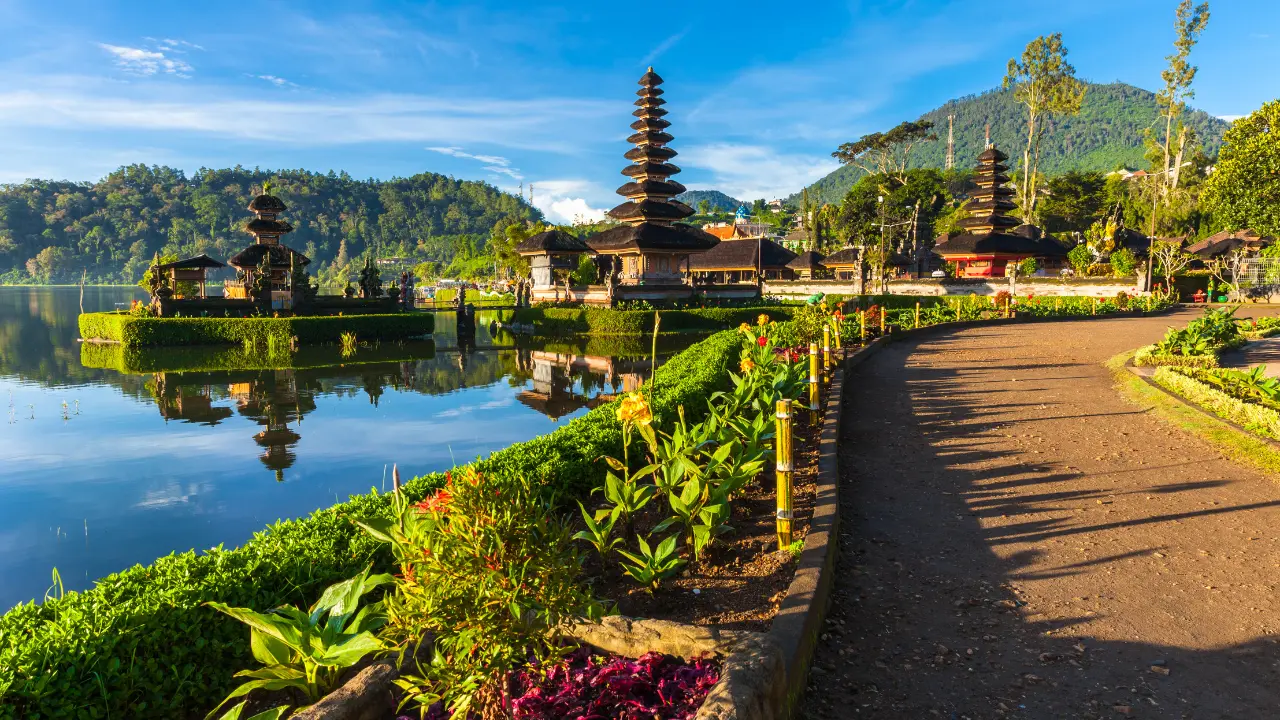 25 Best Places To Visit In Bali - Complete 2024 Travel Guide!